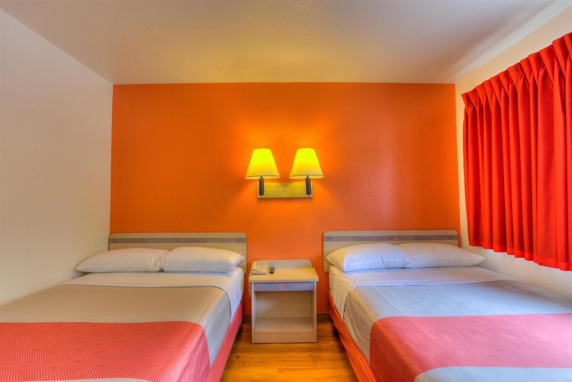 Motel 6-Troutdale, Or - Portland East Extérieur photo
