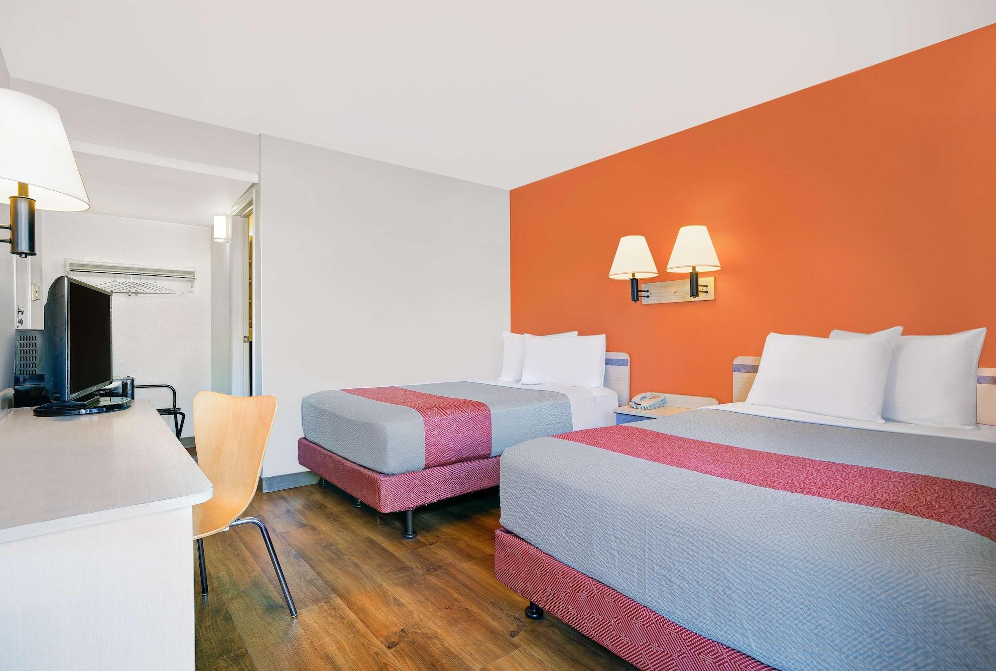 Motel 6-Troutdale, Or - Portland East Extérieur photo