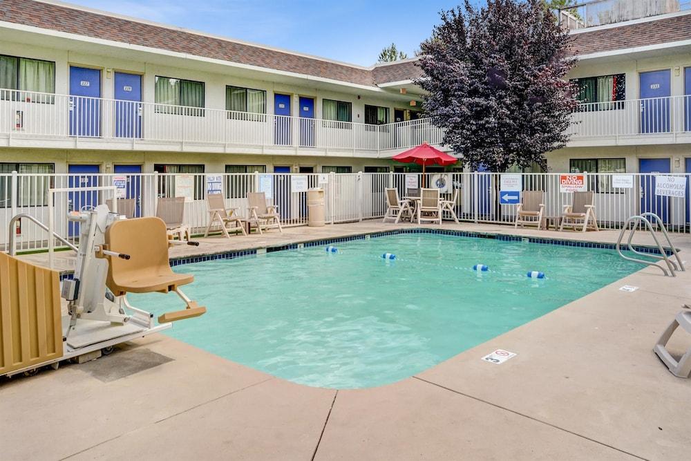 Motel 6-Troutdale, Or - Portland East Extérieur photo